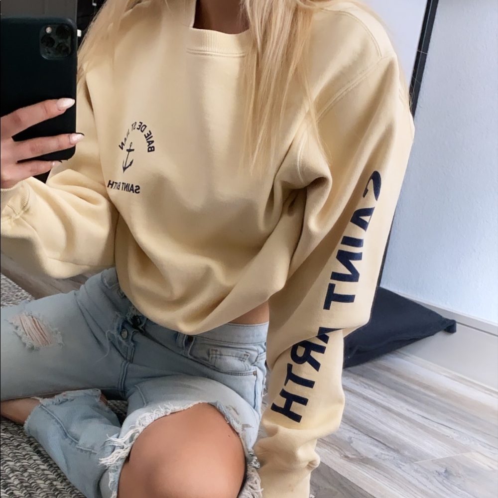 Brandy Melville sweatshirt